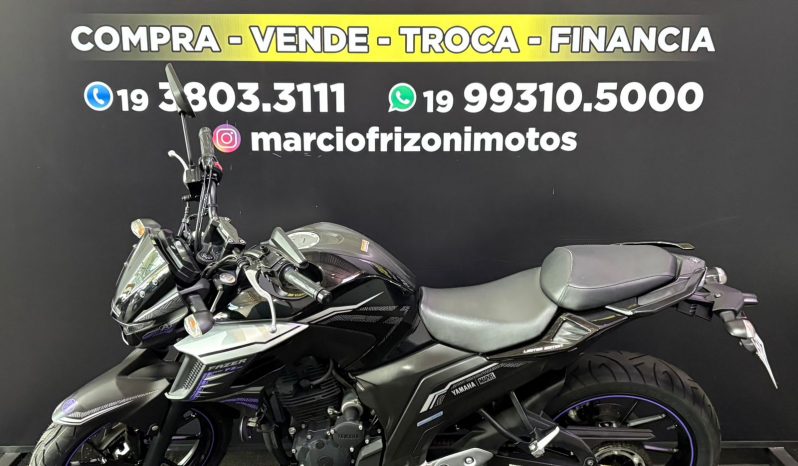 YAMAHA FZ-25 FAZER ED MARVEL (PANTERA NEGRA ) 2023 cheio