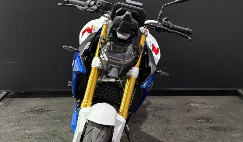 BMW F-900R SPORT PLUS 2023 cheio