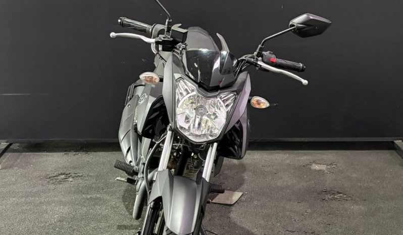 YAMAHA YS-150 FAZER SED 2024 cheio