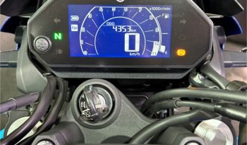 YAMAHA FZ-25 FAZER CONNECTED 2025 cheio