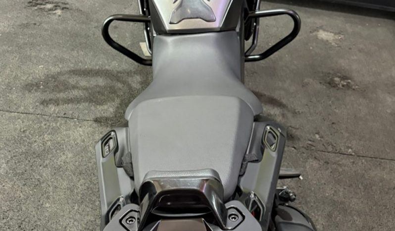 BAJAJ DOMINAR 400 ABS 2025 cheio