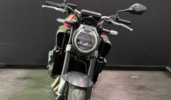 HONDA CB-650R E-CLUTCH 2026 cheio