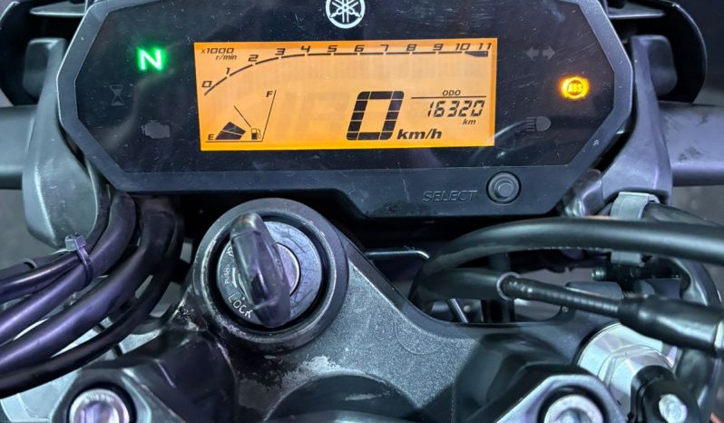 YAMAHA FZ-25 FAZER BLUEFLEX ABS 2024 cheio
