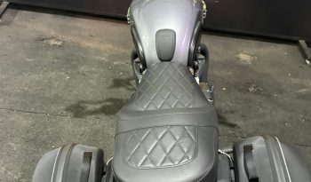 TRIUMPH BONNEVILLE T-120 BLACK 2025 cheio