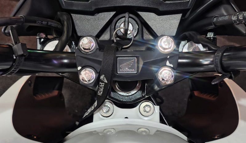 HONDA CB-250F TWISTER CBS 2022 cheio