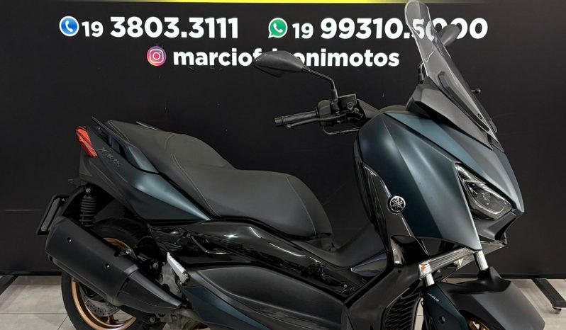 YAMAHA XMAX-250 ABS 2024 cheio
