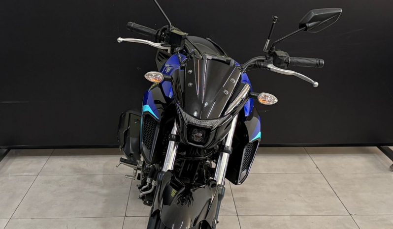 YAMAHA FZ-25 FAZER BLUEFLEX ABS 2024 cheio