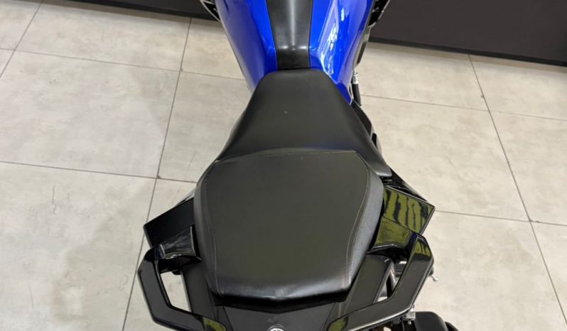 YAMAHA FZ-25 FAZER BLUEFLEX ABS 2024 cheio