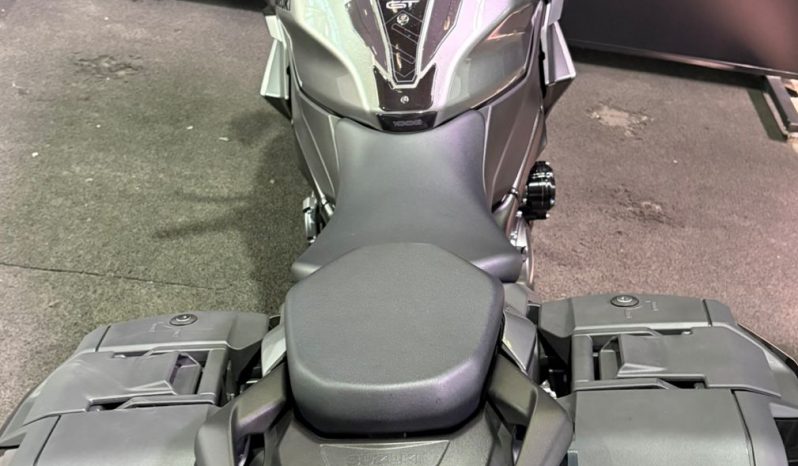 SUZUKI GSX-S 1000 GT 2026 cheio