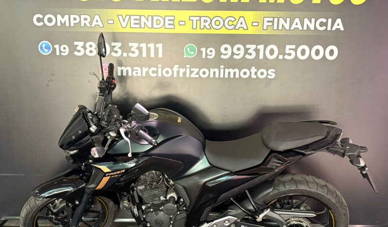 YAMAHA FZ-25 FAZER BLUEFLEX ABS 2024 cheio