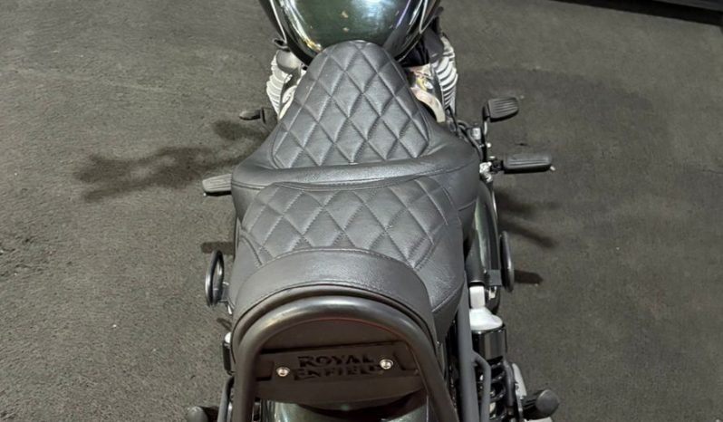 ROYAL ENFIELD SUPER METEOR 650 ASTRAL 2025 cheio