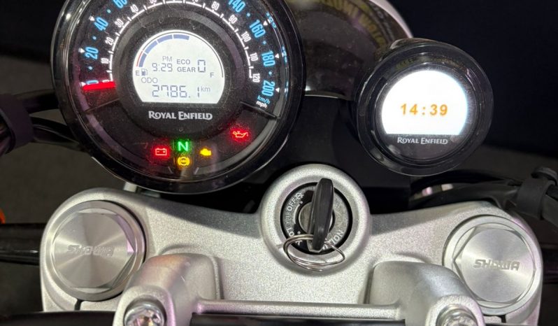 ROYAL ENFIELD SUPER METEOR 650 INTERSTELLAR 2026 cheio