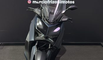 YAMAHA XMAX-250 CONNECTED 2025 cheio
