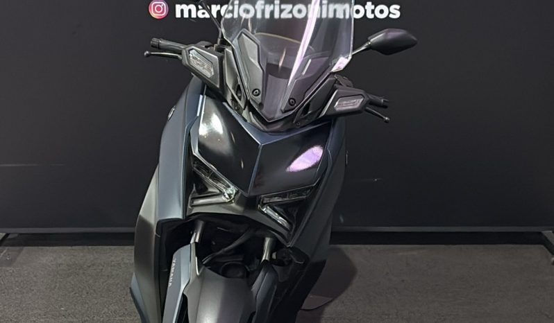 YAMAHA XMAX-250 CONNECTED 2025 cheio
