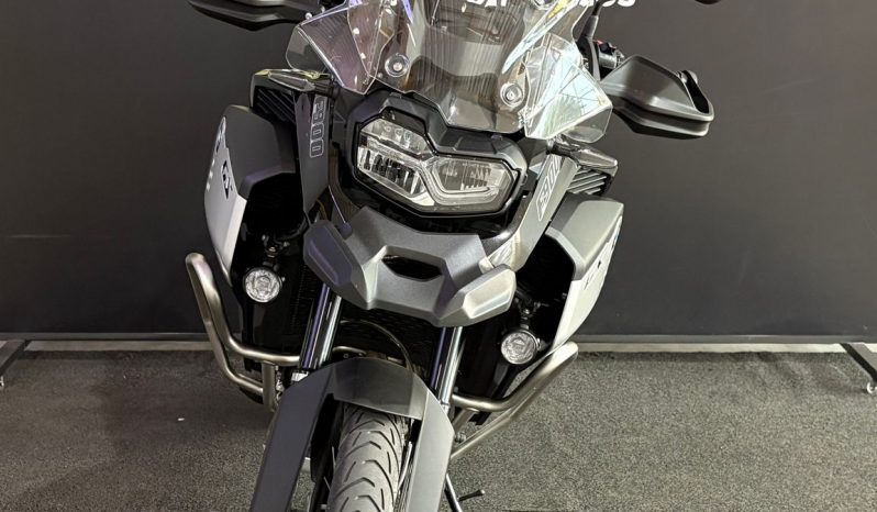 BMW F-900 GS ADVENTURE PLUS 2025 cheio