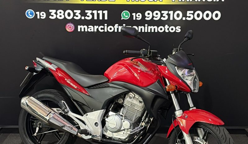HONDA CB-300R 2011 cheio