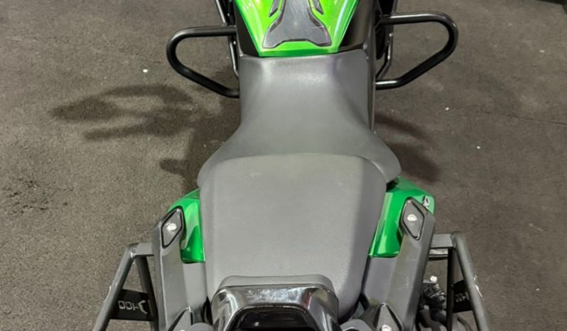 BAJAJ DOMINAR 400 ABS 2023 cheio