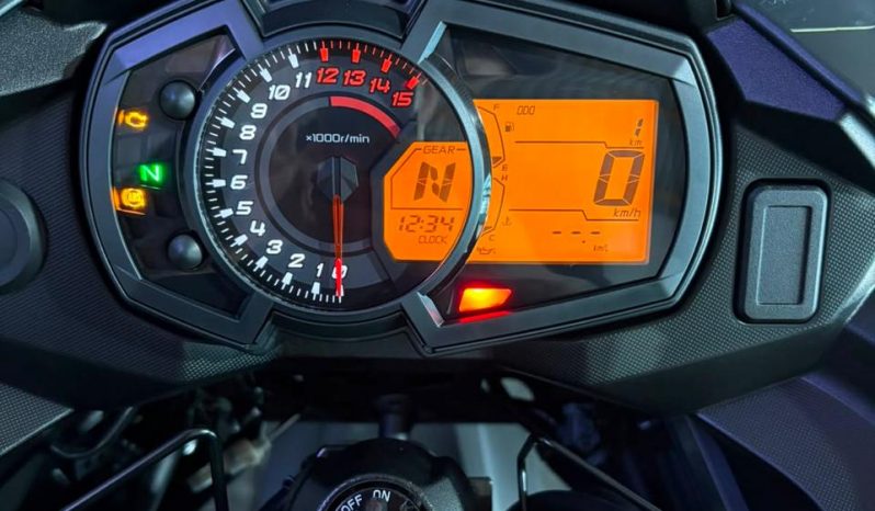 VERSYS X 300 ABS 2025 cheio