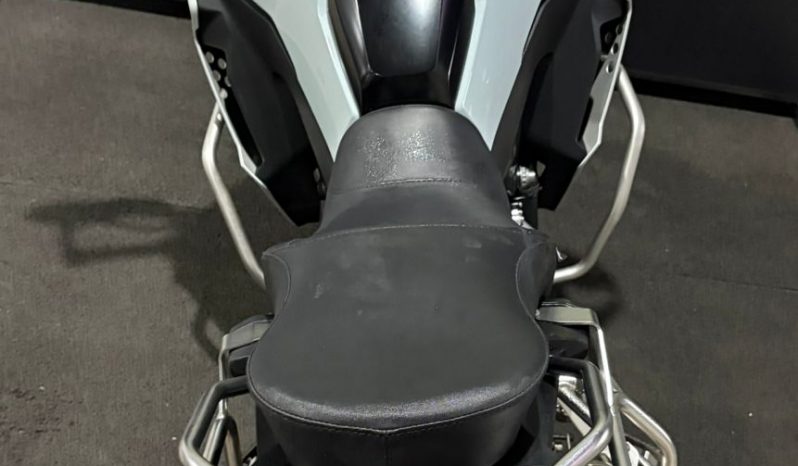BMW F-850 GS ADVENTURE PREMIUM 2020 cheio
