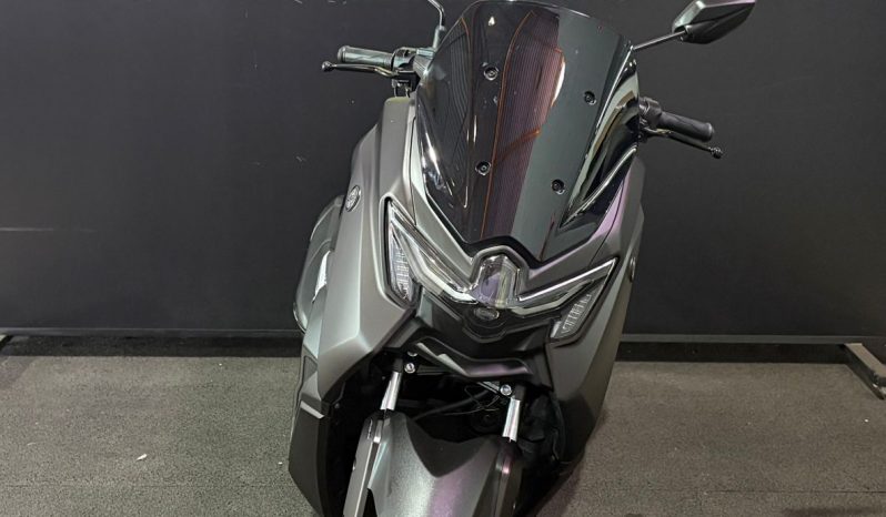 YAMAHA NMAX-160 CONNECTED 2025 cheio