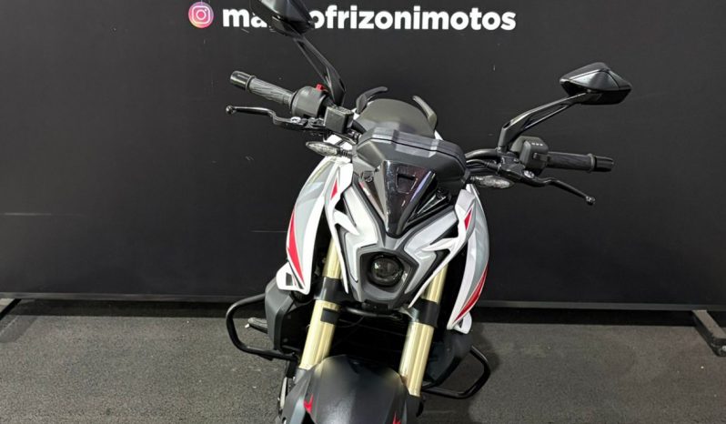 BAJAJ DOMINAR NS-400Z 2026 cheio