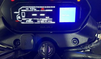 BAJAJ DOMINAR NS-400Z 2026 cheio