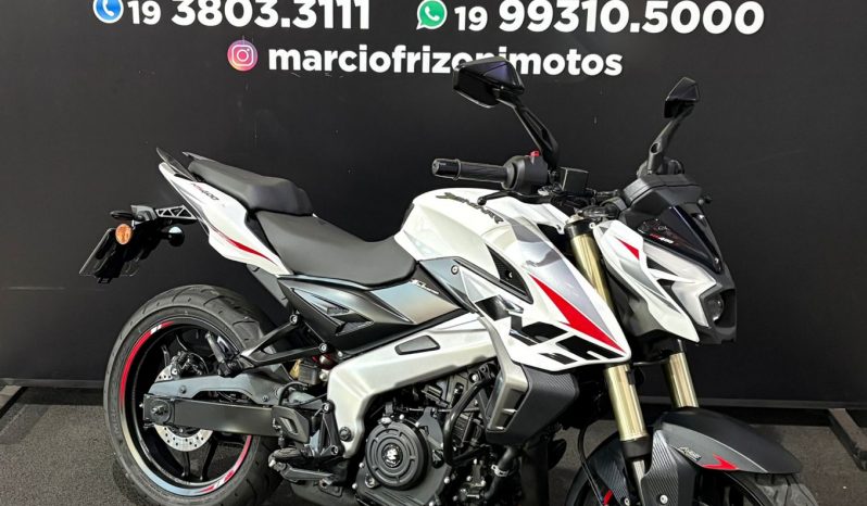 BAJAJ DOMINAR NS-400Z 2026 cheio