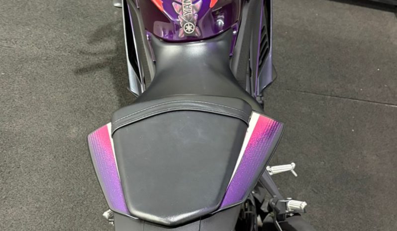 YAMAHA YZF R-3 ABS 2024 cheio