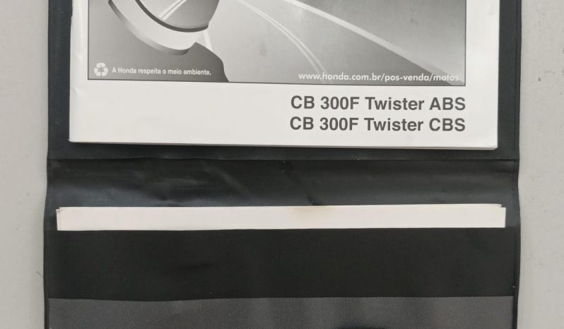 HONDA CB-300F TWISTER ABS 2025 cheio