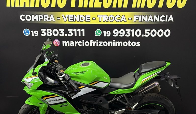 KAWASAKI NINJA ZX-4R 2025 cheio