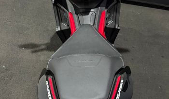 YAMAHA AEROX CONNECTED 160 2026 cheio