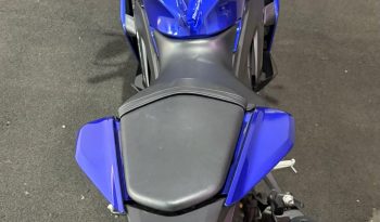 YAMAHA YZFR-3 CONNECTED 2026 cheio