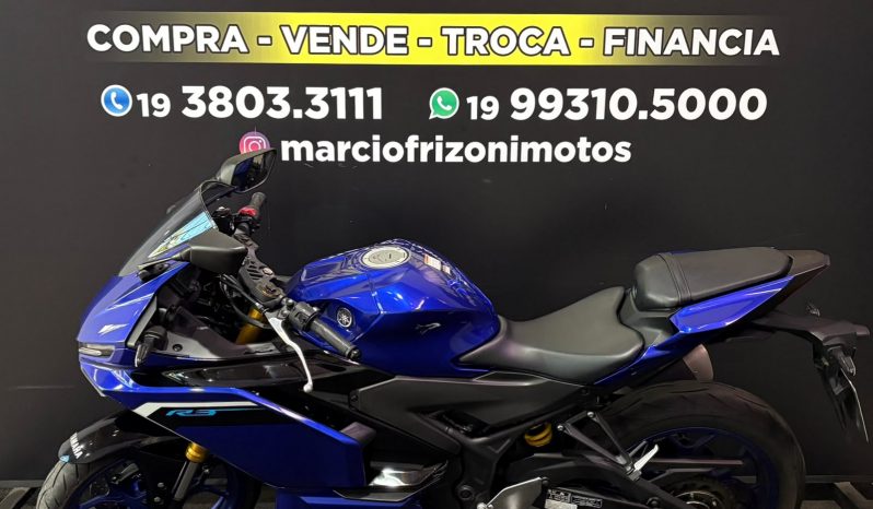 YAMAHA YZFR-3 CONNECTED 2026 cheio