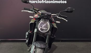 HONDA CB-650R E-CLUTCH 2026 cheio