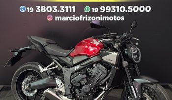 HONDA CB-650R E-CLUTCH 2026 cheio