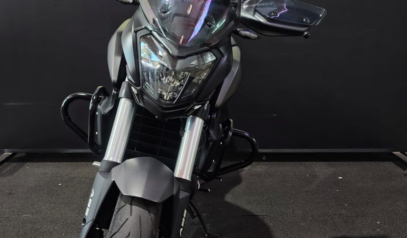 BAJAJ DOMINAR 400 ABS 2024 cheio