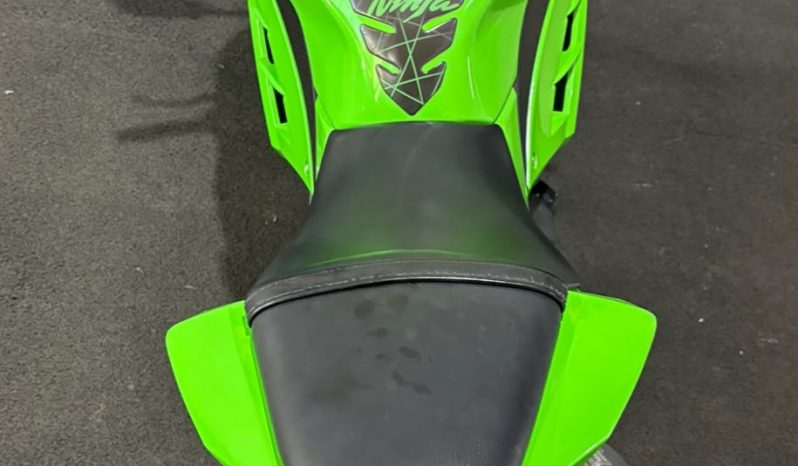 KAWASAKI NINJA-300 2015 cheio