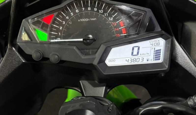KAWASAKI NINJA-300 2015 cheio