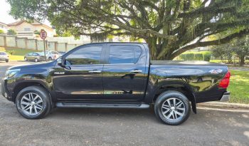 TOYOTA HILUX SRX 2017 cheio