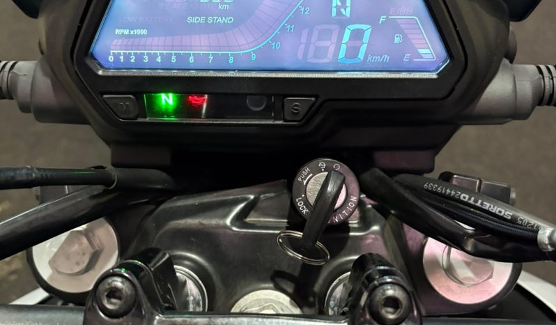 BAJAJ DOMINAR 250 ABS 2025 cheio
