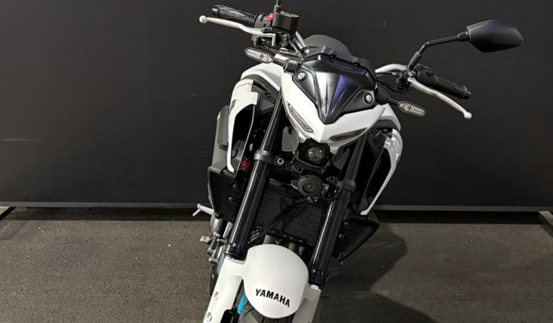 YAMAHA MT-03 CONNECTED ABS 2026 cheio