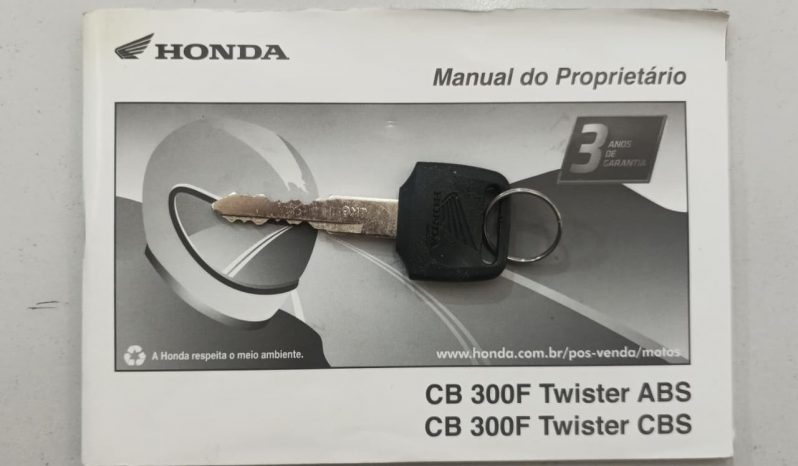 HONDA CB-300F TWISTER CBS 2024 cheio