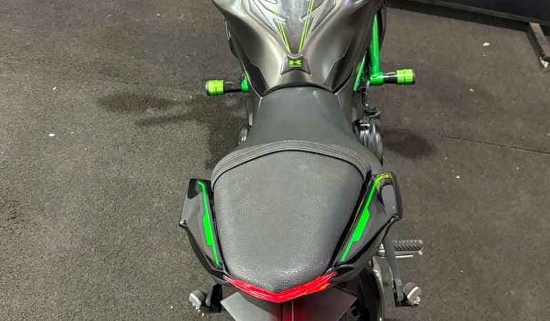 KAWASAKI Z-650 ABS 2024 cheio