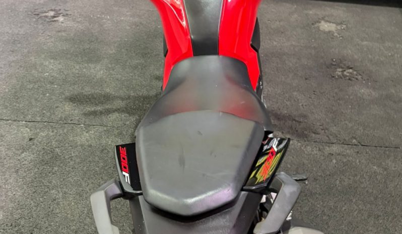 HONDA CB-300 F TWISTER 2024 cheio