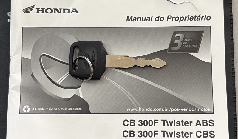 HONDA CB-300F TWISTER ABS 2026 cheio