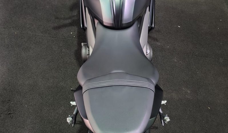 TRIUMPH DAYTONA 660 ABS 2025 cheio