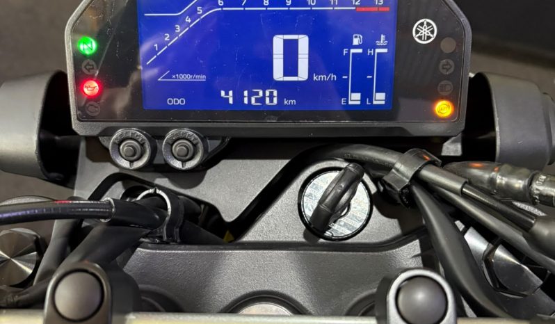 YAMAHA MT-03 CONNECTED 2026 cheio