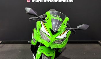 KAWASAKI NINJA ZX-4RR 2026 cheio