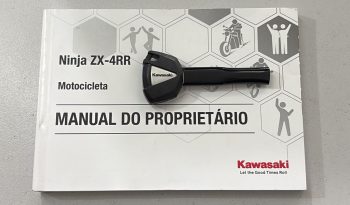 KAWASAKI NINJA ZX-4RR 2026 cheio