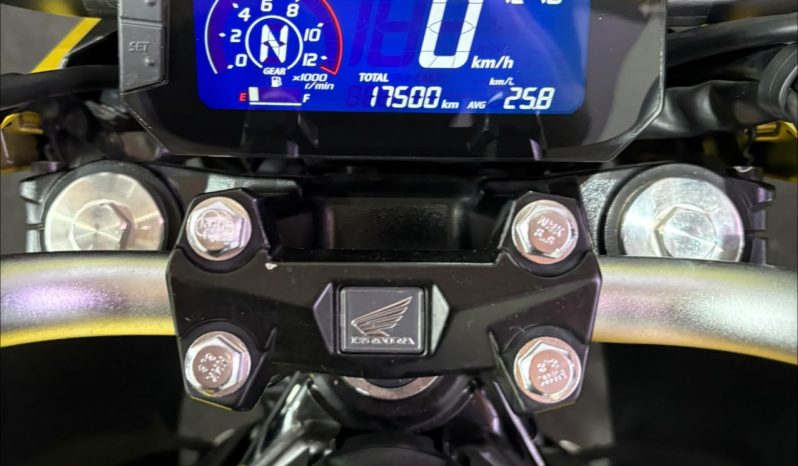 HONDA CB-300F TWISTER ABS 2024 cheio